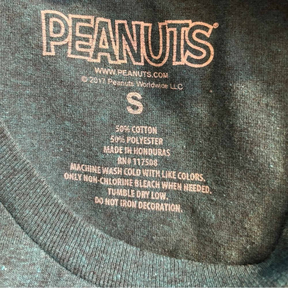 Peanuts ๐ฆฉ ๐ HOST PICK Teal Snoopy Short Sleeve Tee ๐ - Picture 4 of 4